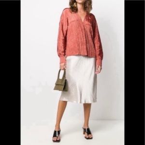 Vince Blouse Size Small Wrinkle V-neck long-sleeve shimmer Satin
